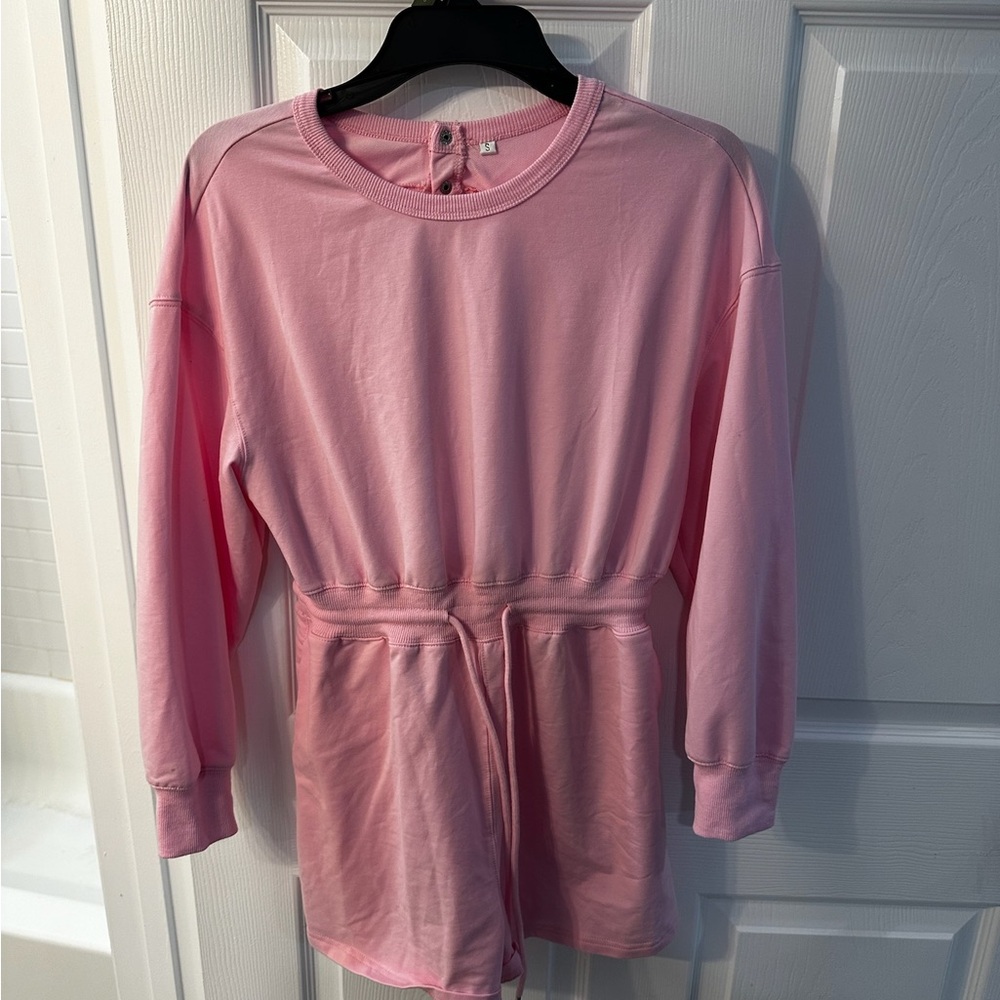 Women’s Pink Long Sleeves Rompee
